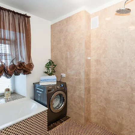 2 Bedroom/2 Bathroom Old Town 빌뉴스