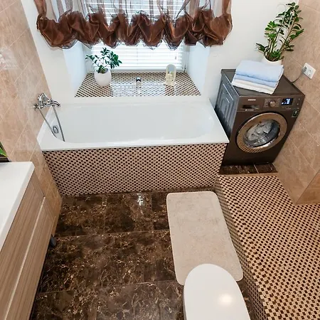 아파트 2 Bedroom/2 Bathroom Old Town *